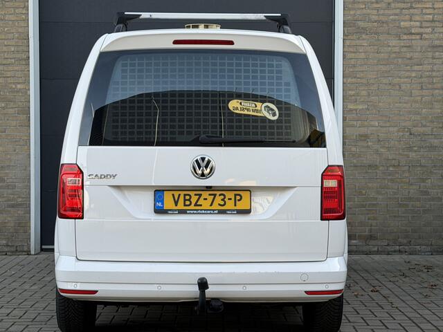 Volkswagen CADDY 2.0 TDI 102PK L2H1 Euro 6 Maxi Exclusive Edition Automaat/CarPlay/cruise control/trekhaak