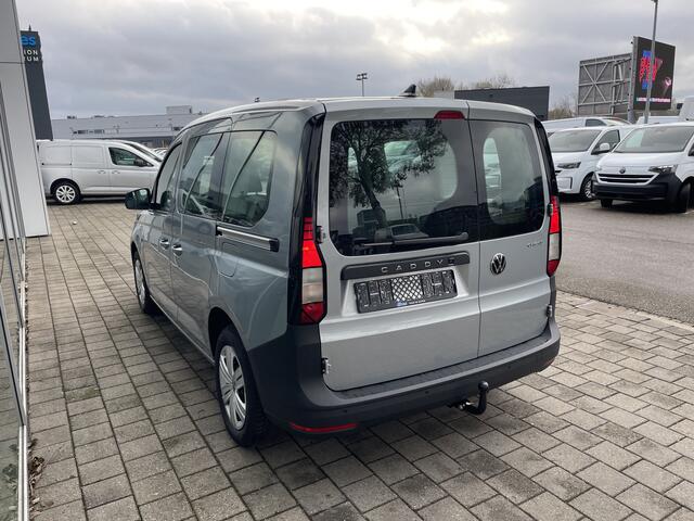Volkswagen CADDY KOMBI Kombi 1.5 eHybrid EU6 85 kW (115 pk) 2755 mm 6 versnellingen DSG Financieren vanaf 489.- EU per maand* | 5 zitplaatsen | Trekhaak | App connect
