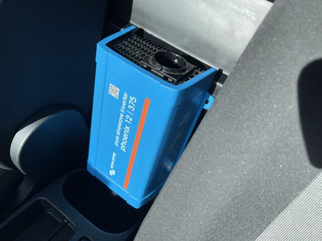 Volkswagen CADDY 2.0 TDI 102pk L2H1 BMT Maxi Comfortline / Flexmo ingerichte laadruimte met omvormer ! / vaste prijs rijklaar ¤ 13.950 ex btw / lease vanaf ¤ 235 / euro 6 / bpm vrij / airco / cruise