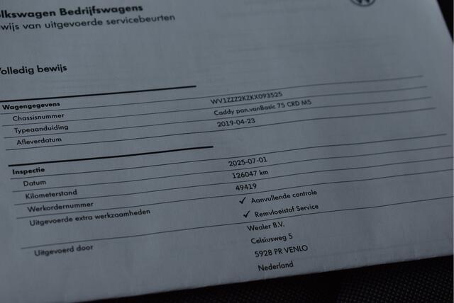 Volkswagen CADDY 2.0 TDI L1H1 BMT Highline Navi, Cruise, PDC, Trekhaak, Dealer-oh, NL-auto, Carplay