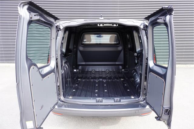 Volkswagen CADDY Cargo 122pk Automaat Style Apple Carplay Digitaal dashboard Navigatie ACC Cruise control 17" Velgen Parkeersensoren