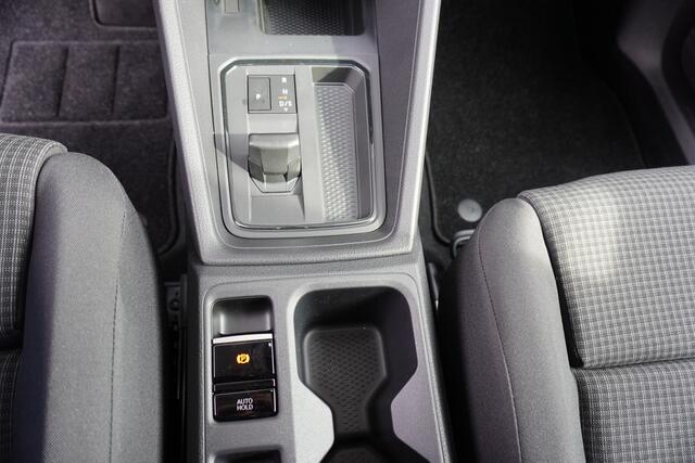 Volkswagen CADDY Cargo 122pk Automaat Style Apple Carplay Digitaal dashboard Navigatie ACC Cruise control 17" Velgen Parkeersensoren