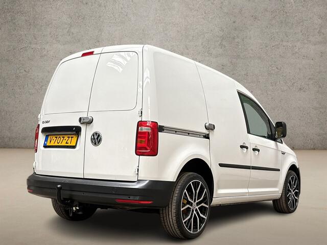 Volkswagen CADDY 2.0 TDI L1H1 BMT Sport Automaat (APPLE CARPLAY, NAVIGATIE, CAMERA, LM VELGEN, CRUISE, TREKHAAK, PARKEERSENSOREN, NIEUWE APK, NIEUWSTAAT)