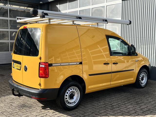 Volkswagen CADDY 2.0 TDI L1H1 Imperiaal Airco Cruise controle Trekhaak 1400kg trekgewicht Parkeersensoren achter Schuifdeur Telefoon verbinding 1e eigenaar Euro 6 bpm vrij voor particulier gebruik !!