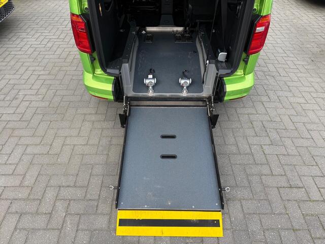 Volkswagen CADDY TSI Trendline - Rolstoelauto 3+1 - Bodemverlaging - Luxe uitvoering - 1e Eigenaar - Rolstoelvervoer