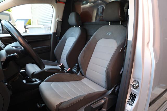 Volkswagen CADDY 2.0 TDI 185 PK DSG R-Line | Camera | CarPlay | Alarm | ACC | Lane Assist | Trekhaak | Navigatie | PDC | DAB | Nieuwe APK | NAP Logisch