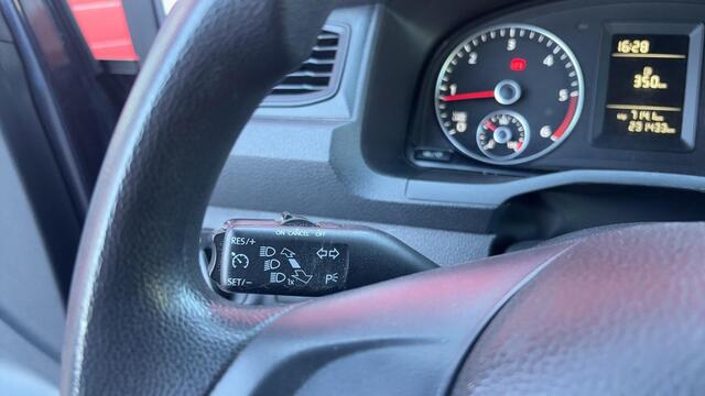 Volkswagen CADDY 1.6 TDI L1H1 BMT Trendline NWE D-RIEM / AIRCO / BLUETOOTH / CRUISE / ELEK RAMEN / NL-AUTO