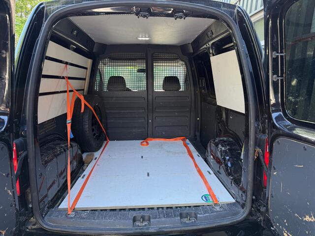 Volkswagen CADDY 2.0 TDI L1H1 BMT Economy Business