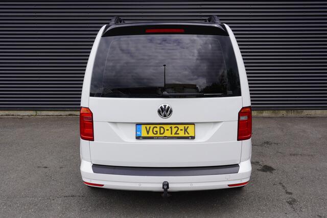 Volkswagen CADDY MARGE 102pk Euro6 Automaat Navigatie Parkeersensoren Trekhaak 17" Velgen LED + Xenon Airco