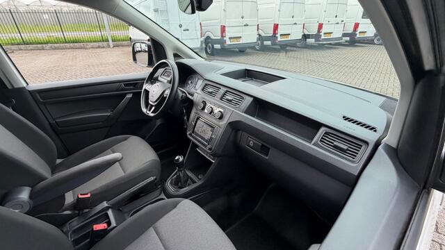 Volkswagen CADDY 2.0 TDI 75KW 102PK VERSNELLINGSBAK HOORBAAR