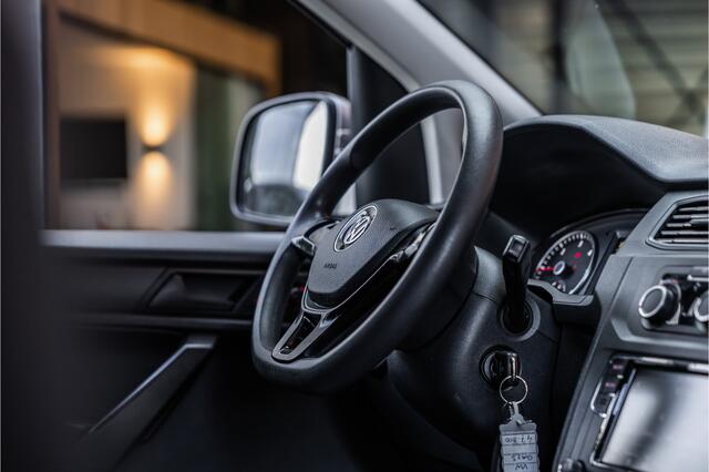 Volkswagen CADDY 2.0 TDI 185 PK | Marge | BTW & BPM Vrij | CarPlay | Cruise control | Spoilerkit | Schroefset | Elek ramen | Nieuwe APK | Orig. NL Auto | NAP Logisch