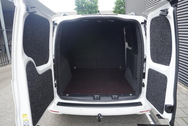 Volkswagen CADDY Cargo 1.5 TSI Hybride DSG Limited Edition, Climatronic, Achterdeuren zonder deuren, App connect draadloos, Alarm, LED koplampen, Trekhaak met vaste kogel