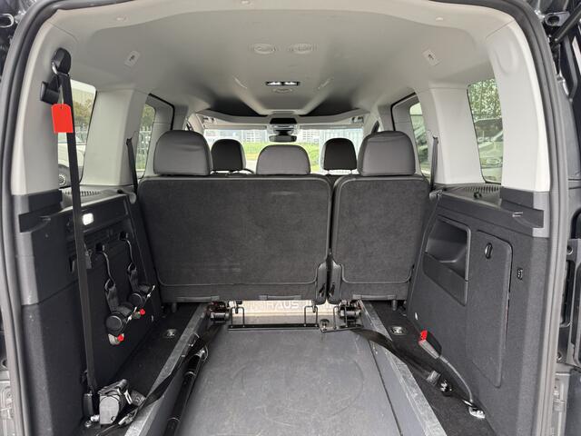 Volkswagen CADDY 5+0 of 3+1 Rolstoelauto 1.5 TSI (Zeer mooie en complete VW Caddy Rolstoelauto!)