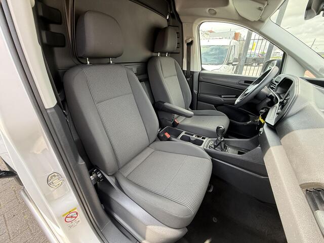 Volkswagen CADDY Cargo 2.0 TDI Comfort Camera, PDC, Armsteun Carplay