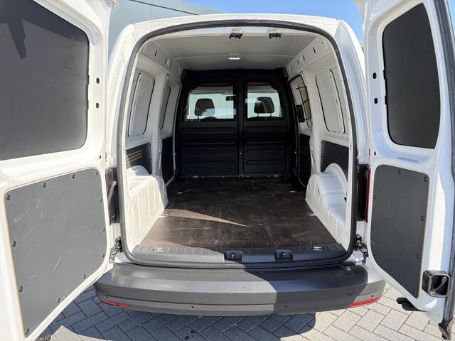 Volkswagen CADDY 2.0 TDI 102 PK / L2H1 / MAXI / ORIG. NL / AIRCO / NAVIGATIE / PDC