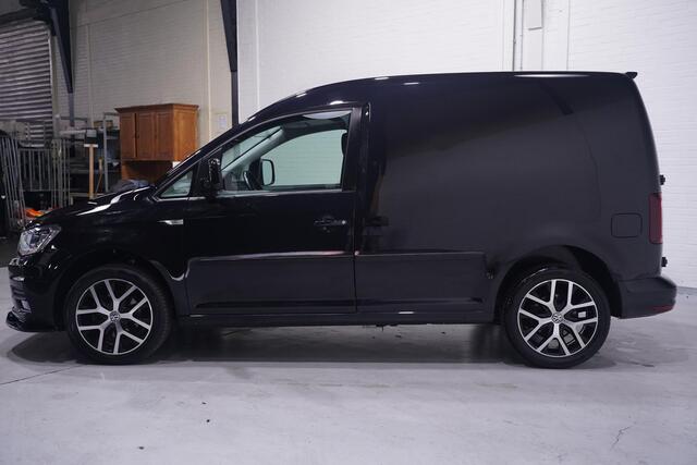 Volkswagen CADDY 2.0 TDI L1H1 Black Edition AIRCO CRUISE LMV NAVI complete uitvoering