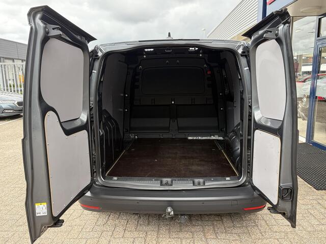 Volkswagen CADDY Cargo 2.0 TDI Comfort / NL-Auto / Dealer-Onderhouden / Zijschuifdeur-Rechts / Zijwandbekleding / Volledig-Tussenschot / Apple-Carplay & Android-Auto / Cruise-Control / Multifunctioneel-Stuurwiel / Armsteun-Voor / Airco / PDC-Achter / ENZ.