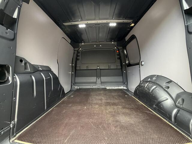 Volkswagen CADDY Cargo 2.0 TDI Comfort / NL-Auto / Dealer-Onderhouden / Zijschuifdeur-Rechts / Zijwandbekleding / Volledig-Tussenschot / Apple-Carplay & Android-Auto / Cruise-Control / Multifunctioneel-Stuurwiel / Armsteun-Voor / Airco / PDC-Achter / ENZ.