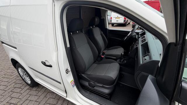 Volkswagen CADDY 2.0 TDI 55KW 75PK EURO 6 AIRCO/ TREKHAAK/ RVS IMPERIAAL/ ORIGINEEL AUDIO/ 100% DEALERONDERHOUDEN