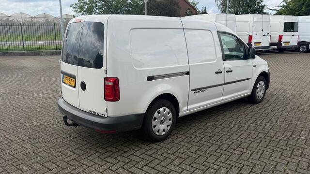 Volkswagen CADDY 2.0 TDI 75KW 102PK MAXI EURO 6 AIRCO/ TREKHAAK/ PARKEERSENSOREN