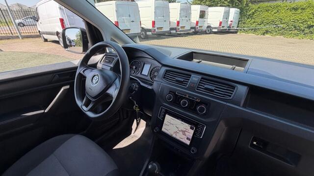 Volkswagen CADDY 2.0 TDI 75KW 102PK EURO 6 AIRCO/ NAVIGATIE/ TREKHAAK/ PARKEERSENSOREN