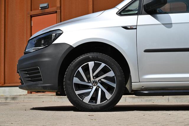 Volkswagen CADDY 2.0 TDI L1H1 BMT Trekhaak Bluetooth 16 LMV €139 P.M.