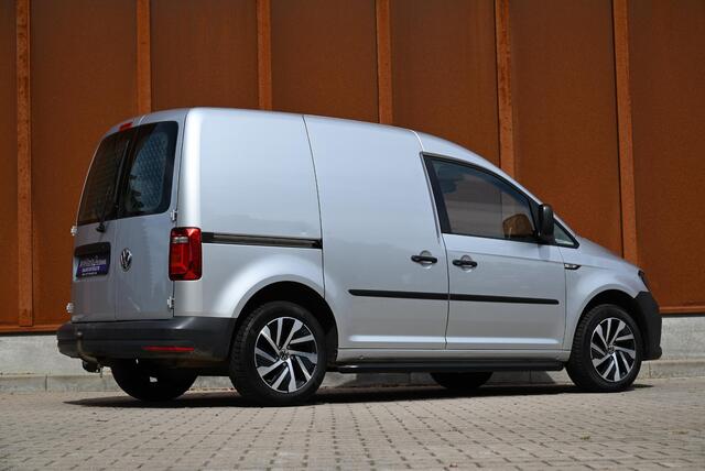 Volkswagen CADDY 2.0 TDI L1H1 BMT Trekhaak Bluetooth 16 LMV €139 P.M.