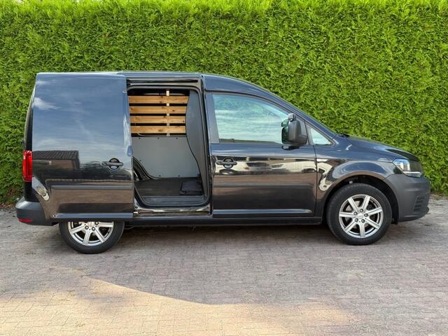 Volkswagen CADDY 2.0 TDI L1H1 Airco / Cruise / Trekhaak / Nieuwe APK