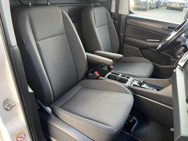 Volkswagen CADDY Cargo 2.0 TDI 122pk Automaat Trekhaak Virtual display Apple carplay Stuurwielbediening Airco Cruise controle Telefoonverbinding
