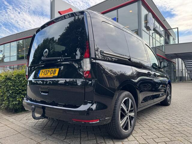 Volkswagen CADDY 1.5 TSi 7 persoons Automaat Cruise control/Trekhaak