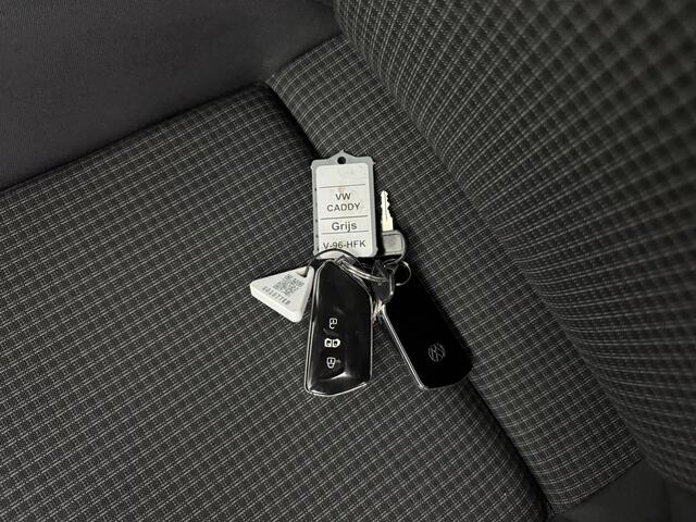 Volkswagen CADDY 2.0TDI Automaat Exclusive | 2xSchuifdeur | Digital Cockpit | Multimedia | Navigatie | Camera | Airco | Cruise | Trekhaak