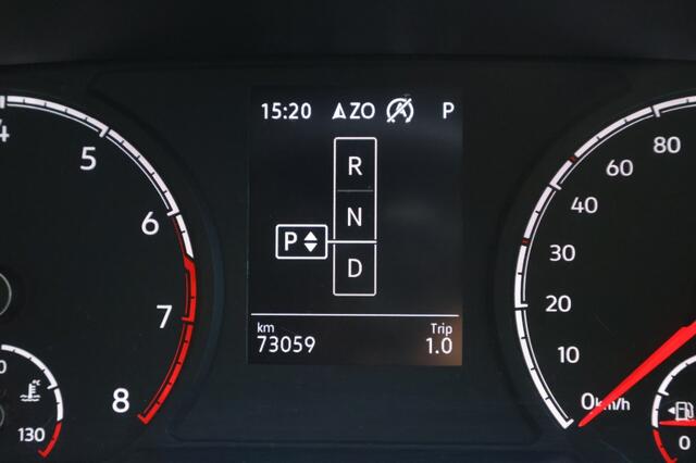 Volkswagen CADDY 1.5 TSI 115 PK DSG Park sens voor en achter / cruise control / Apple carplay