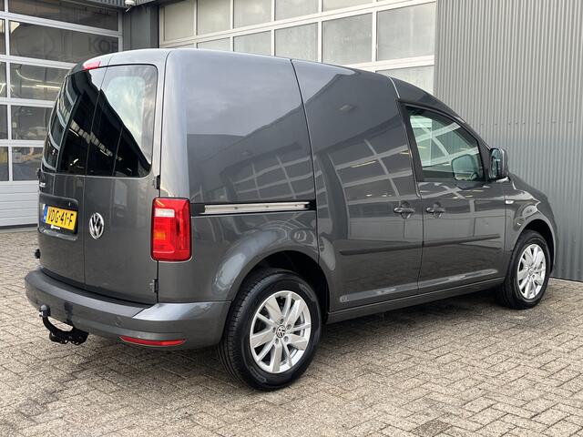 Volkswagen CADDY 2.0 TDI L1H1 Airco Cruise controle Trekhaak 1500kg trekgewicht Parkeersensoren achter Telefoonverbinding Lichtmetalenvelgen Euro 6