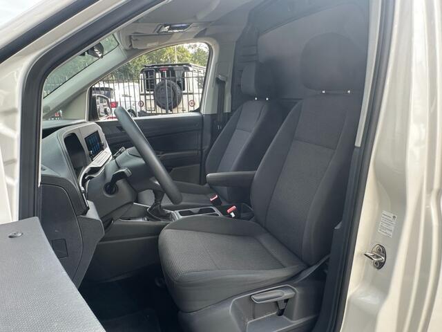 Volkswagen CADDY 2.0 TDI 6-bak bj2021 *Airco *Cruise *Apple carplay *Trekhaak *NL auto