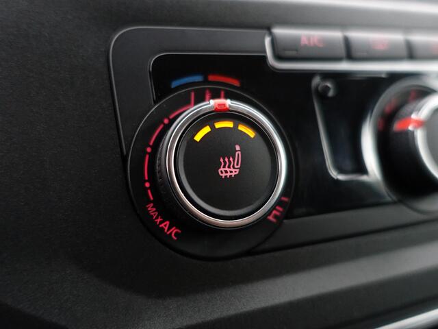 Volkswagen CADDY MAXI 2.0 TDI Euro 6 Highline L2 Aut- Stoelverwarming, Carplay, Park Assist, Imperiaal, MF Stuur, Grijs Kenteken