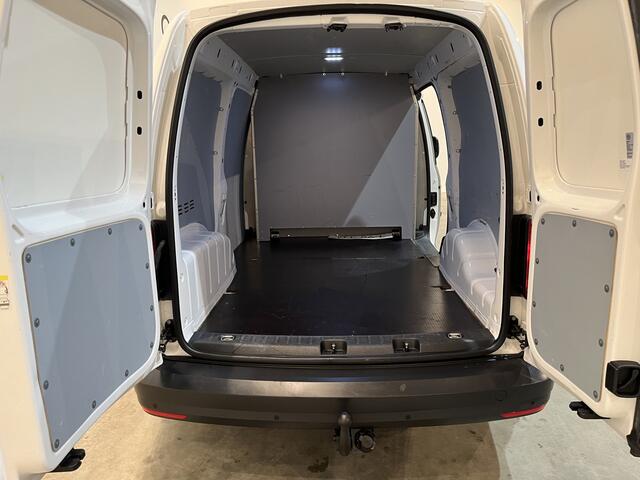 Volkswagen CADDY MAXI 2.0 TDI L2H1 BMT Automaat / Euro 6 / Airco / Cruise Control / PDC / CarPlay / Trekhaak / Navigatie