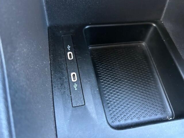 Volkswagen CADDY MAXI Caddy cargo maxi 2.0 tdi comfort navi carplay