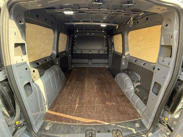 Volkswagen CADDY MAXI Cargo 2.0 TDI 123PK AUTOMAAT EURO6 1st Edition**BPM VRIJ** Digitaal dashboard/achteruitrijcamera/navigatie