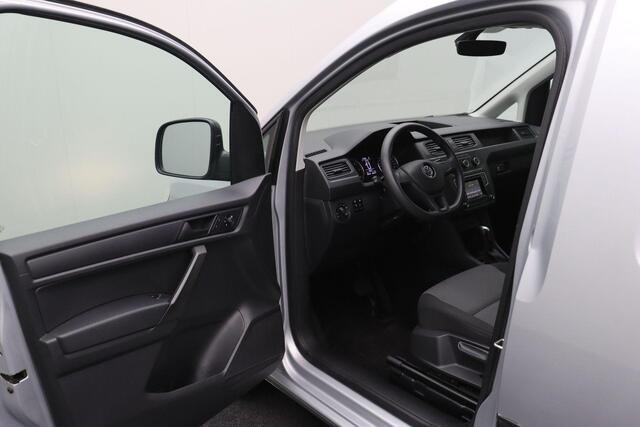Volkswagen CADDY MAXI 2.0 TDI L2H1 BMT Comfortline 2018 | 1e Eigenaar | Airco | Trekhaak | Achteruitrij Camera | Imperiaal | Cruise Control | Elektrische Ramen | Boekjes | 2 Sleutels | Nationale Autopas