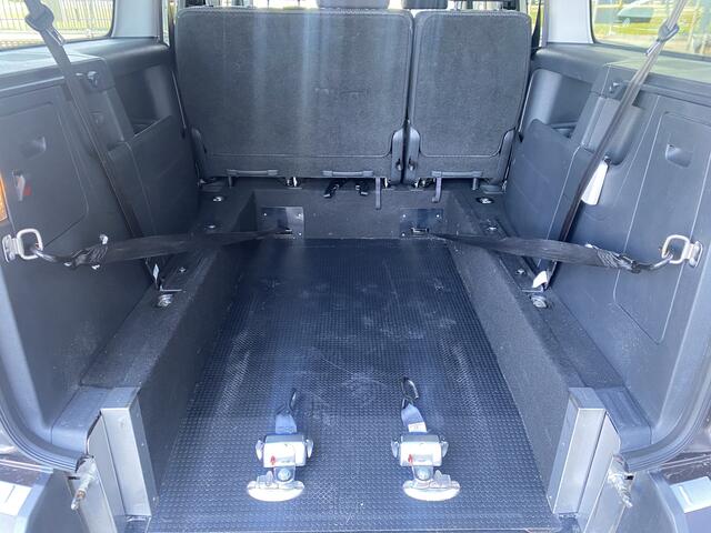Volkswagen CADDY MAXI 5+1 Rolstoelauto 1.4 TSI Comfortline 5p (Mooie complete 5+1 Rolstoelauto met automaat!)