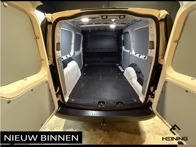 Volkswagen CADDY MAXI Cargo 2.0 TDI Comfort. Trekhaak, side-bars