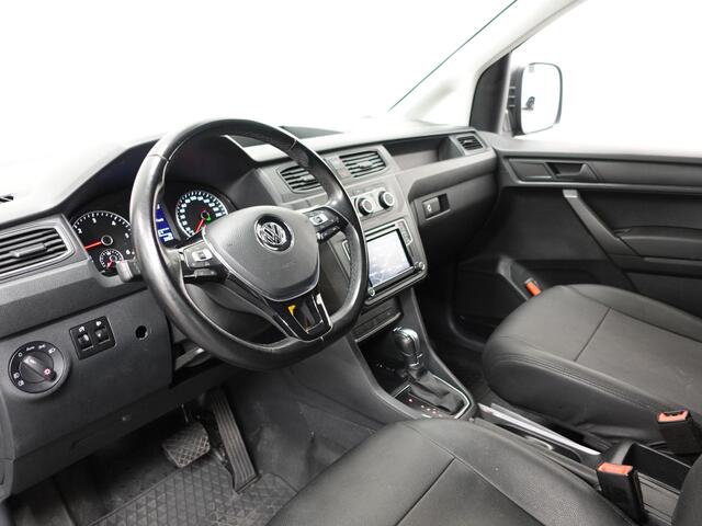 Volkswagen CADDY MAXI DSG Automaat L2H1 Exclusive Edition Xenon Navigatie Trekhaak Parkeersensoren Leder Cruise control Airco euro6