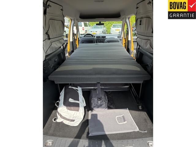 Volkswagen CADDY MAXI 1.4 TSI BEACH 5p 96kw DSG Life Camper ( Bed, luifel, Tafel met stoelen) RIJKLAARPRIJS!