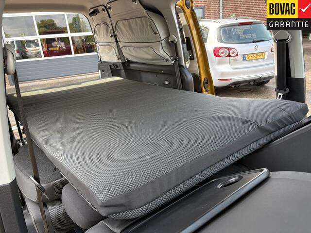 Volkswagen CADDY MAXI 1.4 TSI BEACH 5p 96kw DSG Life Camper ( Bed, luifel, Tafel met stoelen) RIJKLAARPRIJS!