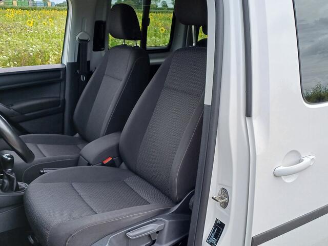 Volkswagen CADDY MAXI 7-Pers 1.4 TSI Trendline /Clima/Trekh./Carplay/Parkh. achter/