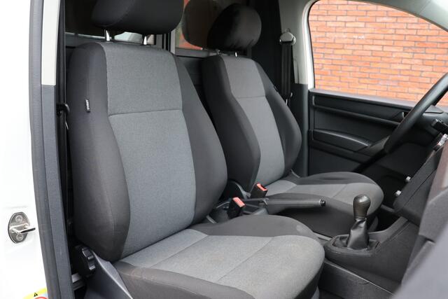 Volkswagen CADDY MAXI 2.0 TDI L2H1 | Bi-Xenon | Navigatie | PDC | Trekhaak | Airco | Cruise control | Nieuwe APK | Dealer onderhouden