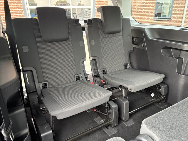 Volkswagen CADDY MAXI 1.5 TSI 7p 84kw Life ( Apple Carplay, Android Auto, PDC voor en achter+Camera, Trekhaak) RIJKLAARPRIJS!