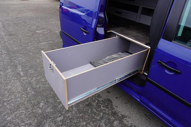 Volkswagen CADDY MAXI L2 Euro6 102pk Airco Trekhaak Cruise control inrichting Trekhaak Radio + Bluetooth