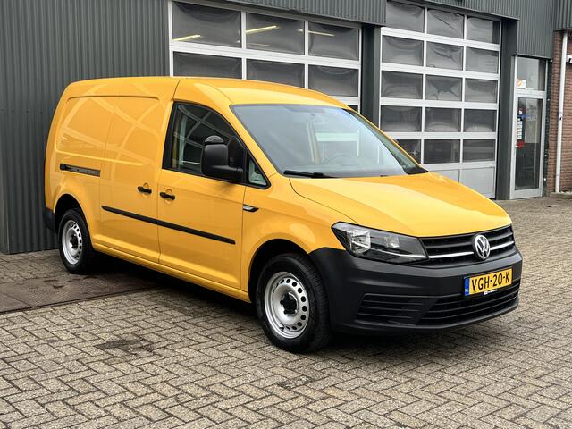 Volkswagen CADDY MAXI 2.0 TDI L2H1 Airco Cruise controle Trekhaak 1500kg trekgewicht Parkeersensoren achter Kastinrichting Schuifdeur Telefoon verbinding 1e eigenaar Euro 6 Verlengd bpm vrij voor particulier gebruik !!
