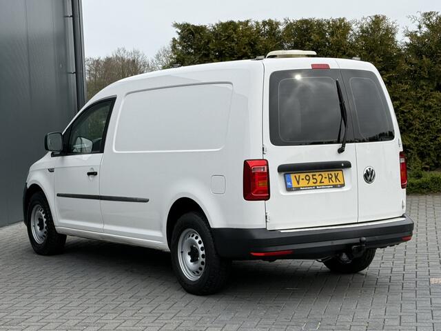 Volkswagen CADDY MAXI 2.0 TDI 4-MOTION E6 / L2H1 / MAXI / 4x4 / 1e EIG. / AIRCO / CRUISE / TREKHAAK / INRICHTING 220V
